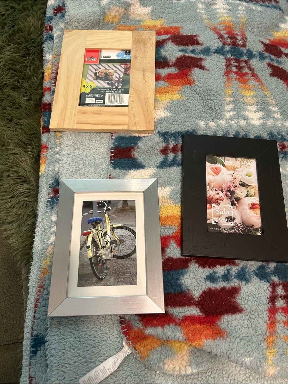 Unbranded Metal, Black and Wood Photo Frame - Classic Home Accent